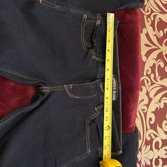 Express Jeans dark wash in excellent condition. Size 2 slim. - Picture 4 of 4